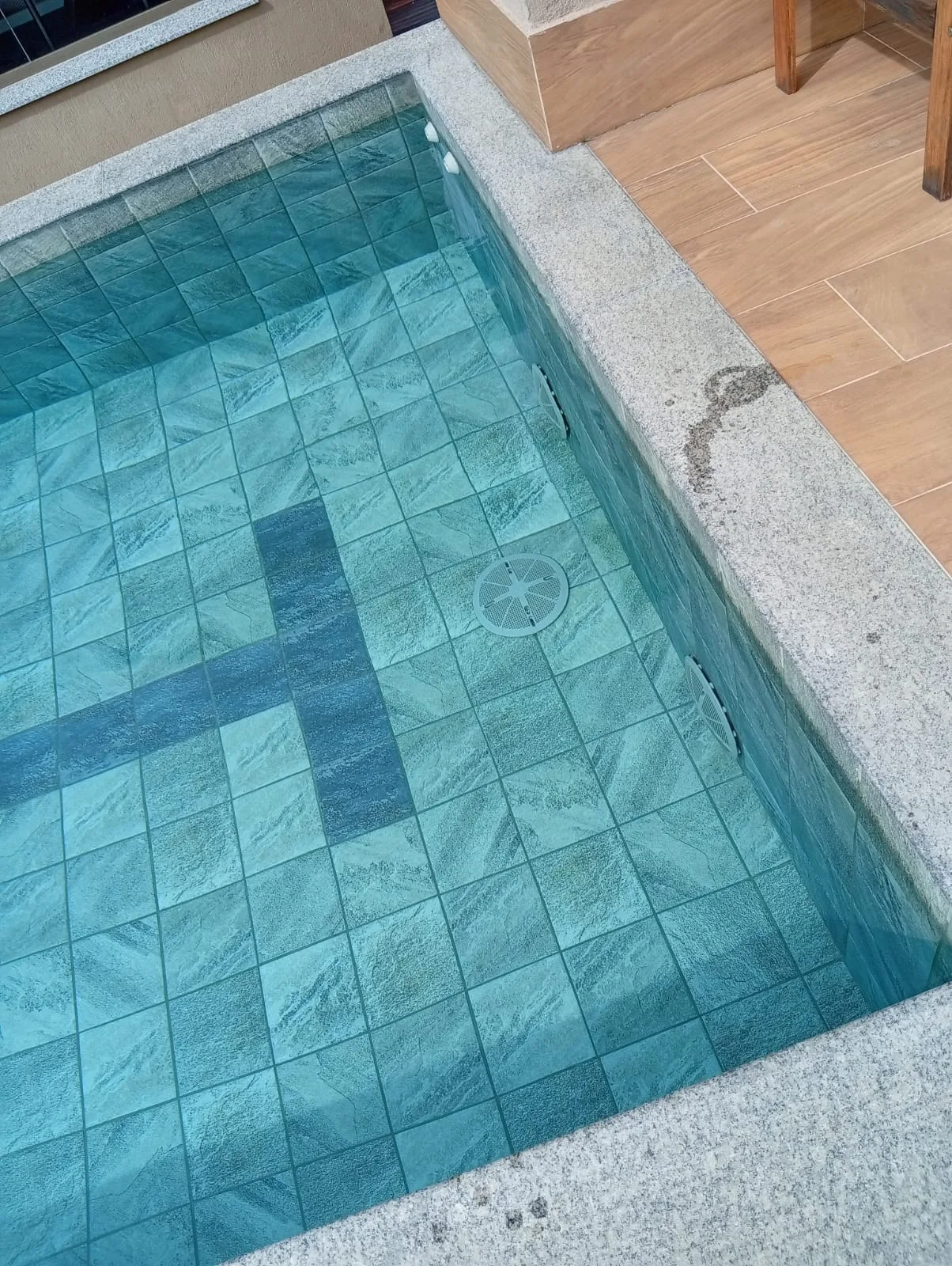 Piscina do Condomínio Custom - Pechincha